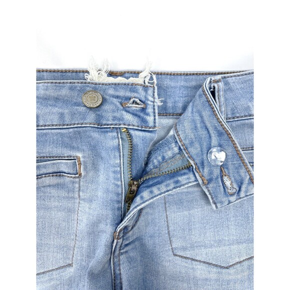 Altar’d State Women 26/3 Denim Jean Shorts Front Pockets Juniors - Picture 3 of 6